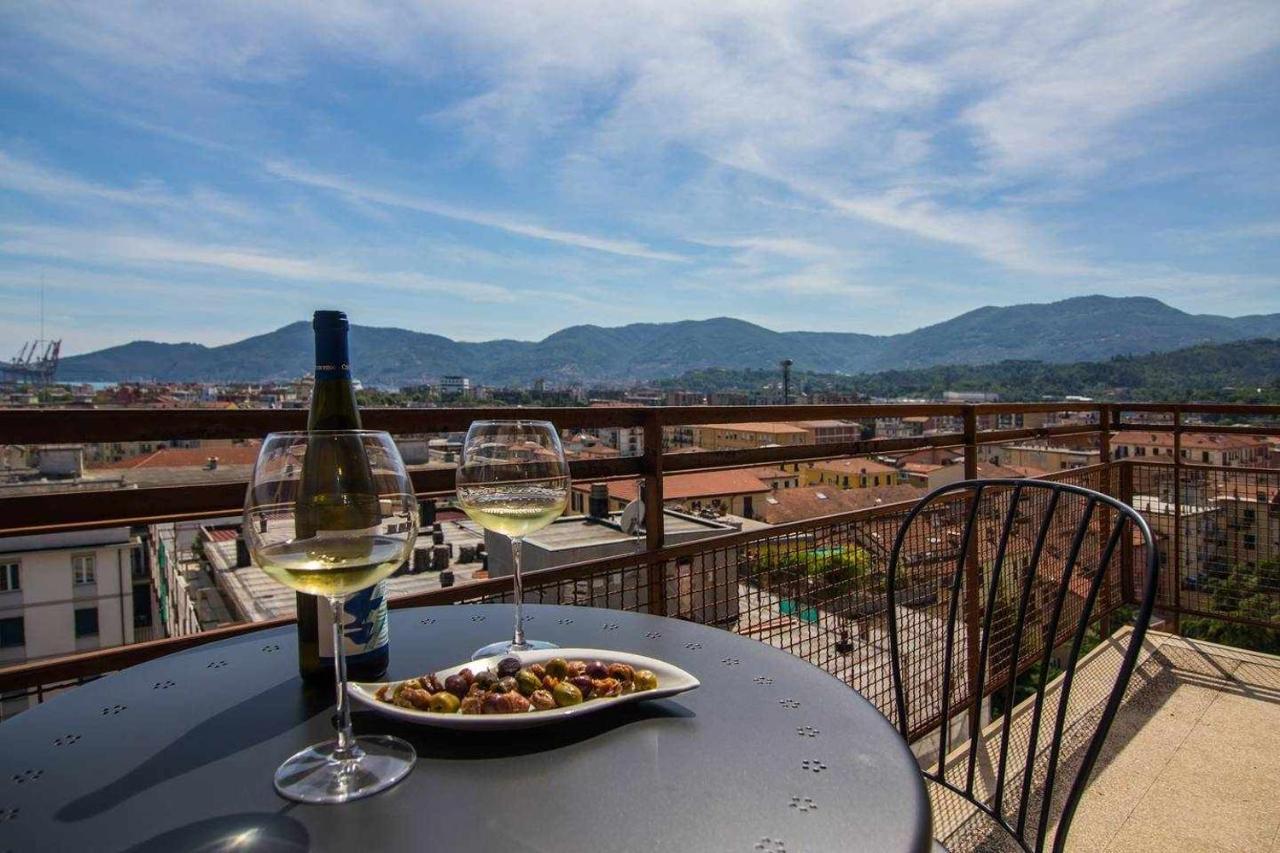 Residenza Franca Vista Panoramica Apartment La Spezia Bagian luar foto